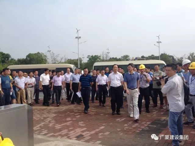 1502181255335319IbzQ.jpg 640.webp.jpg