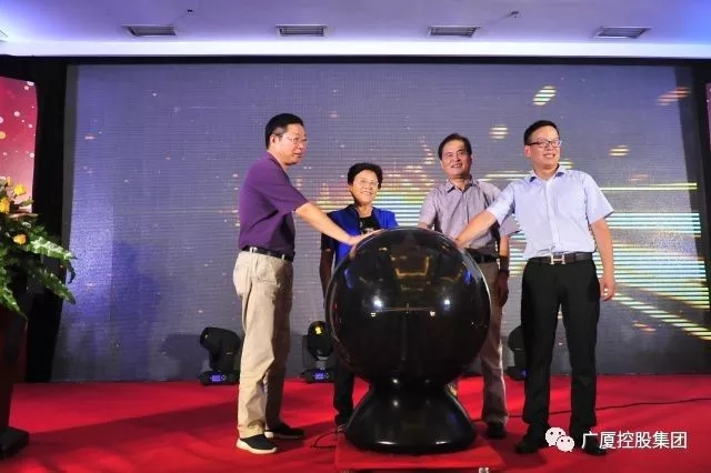 1506659685405459nwbT.jpg 640.webp (2).jpg