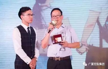 1506659715436525Bda3.jpg 640.webp (5).jpg