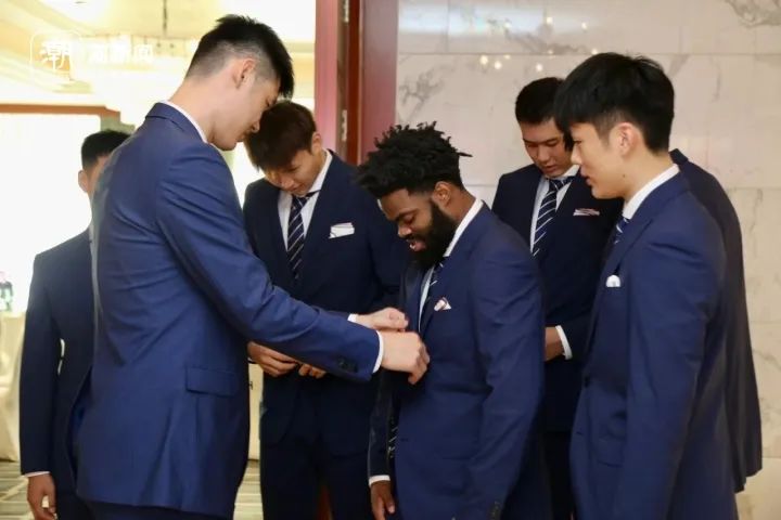 16976785655148943BIl.jpg 05.jpg