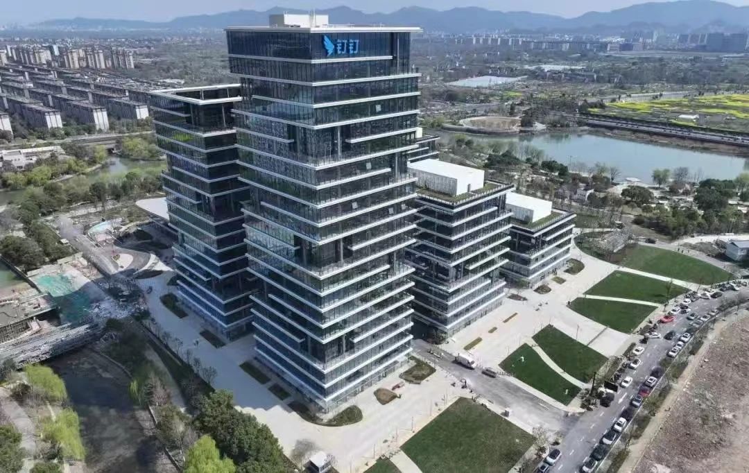 1746755049852324l6a2.jpg fbaa70c9e58ff67e663688d4e61c6b1a.jpg