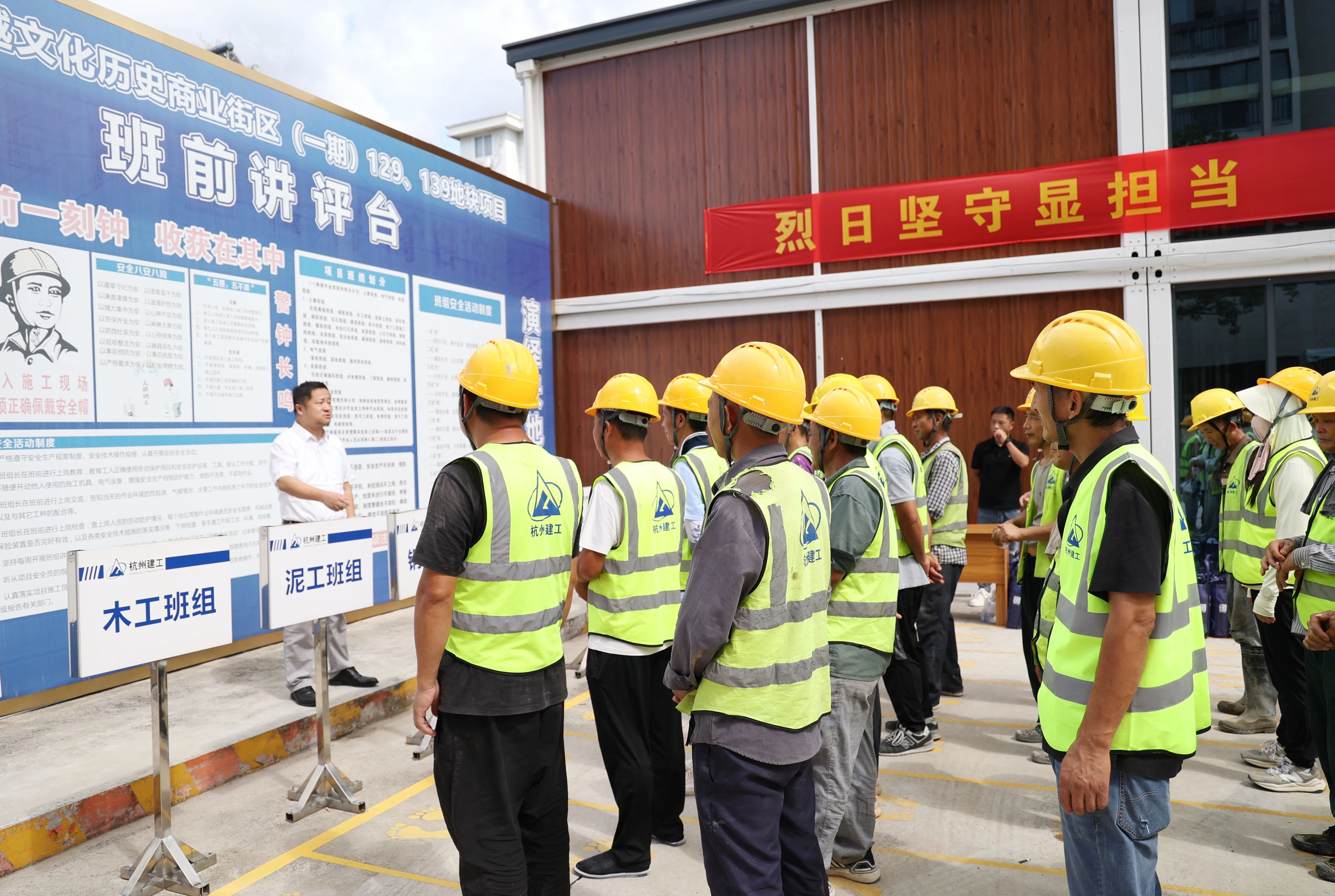 17531500147039588ggQ.jpg 7ee90e9a96dfdbc74833b4e4abf7f5a8.jpg